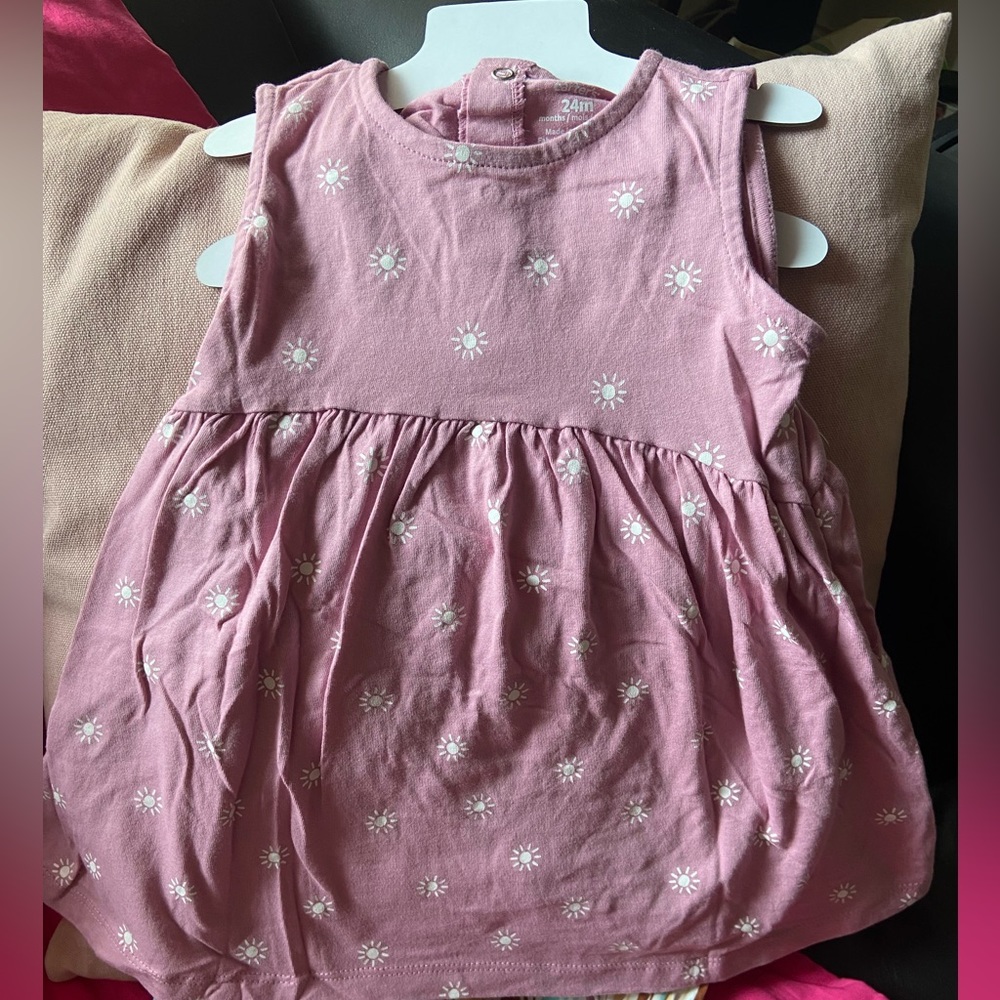 Carter’s Romper and Dress Set Size 24 months - Picture 2 of 2